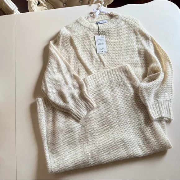 Zara Cream Long Sleeve Knit alpaca blend Dress - Picture 7 of 9